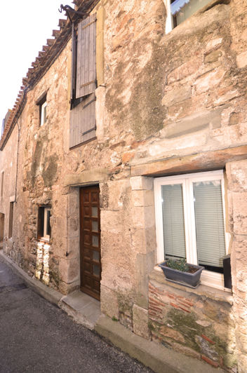 Image No.2-Maison de 1 chambre à vendre à Caunes-Minervois