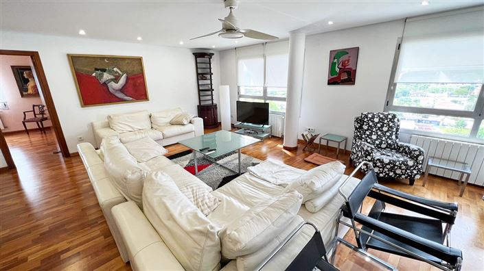 Image No.4-4 Bed Villa for sale