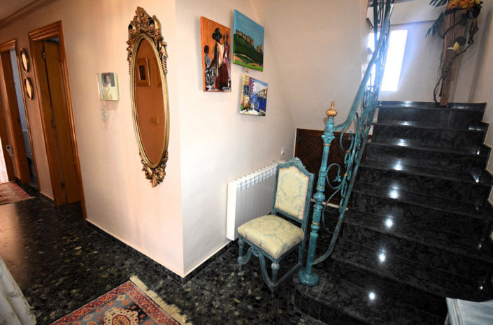 Image No.6-5 Bed Villa for sale