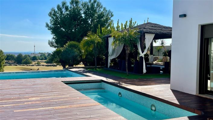 Image No.3-Villa de 5 chambres à vendre à El Valle Golf Resort