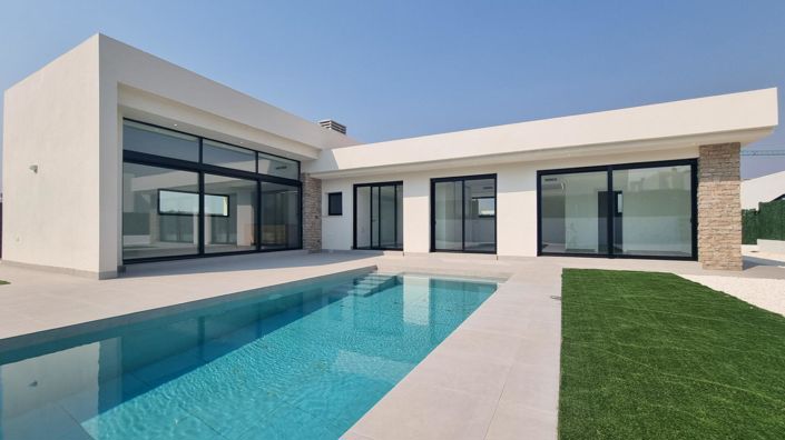 Image No.3-2 Bed Villa for sale