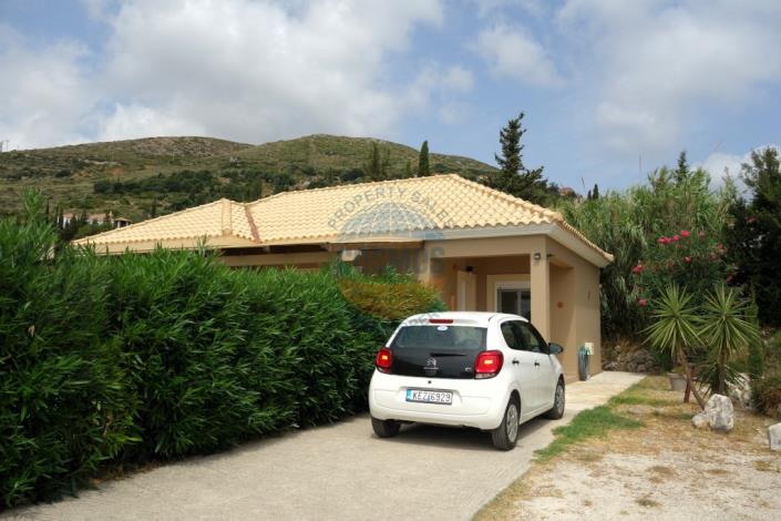 Image No.49-Maison / Villa de 7 chambres à vendre à Ratzakli