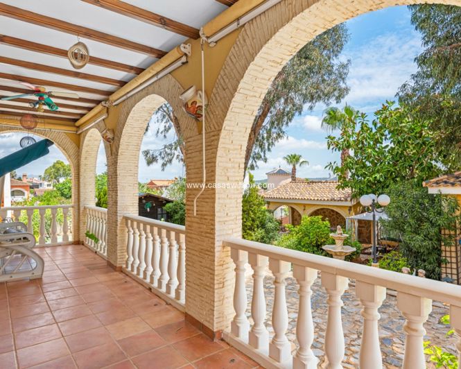 Image No.11-4 Bed Villa for sale