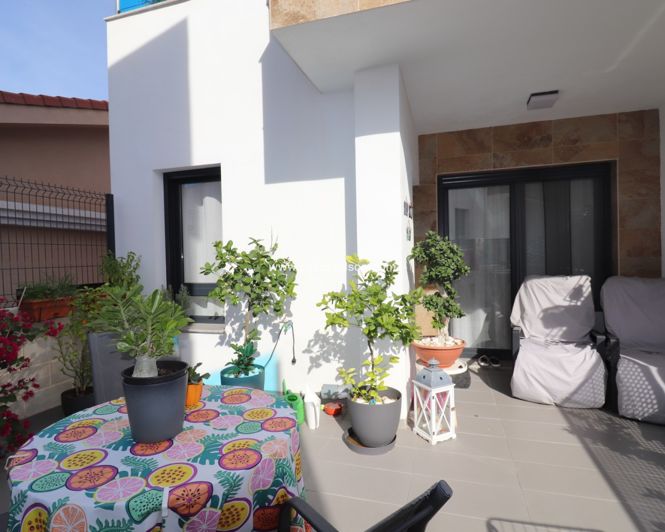 Image No.3-2 Bed Villa for sale