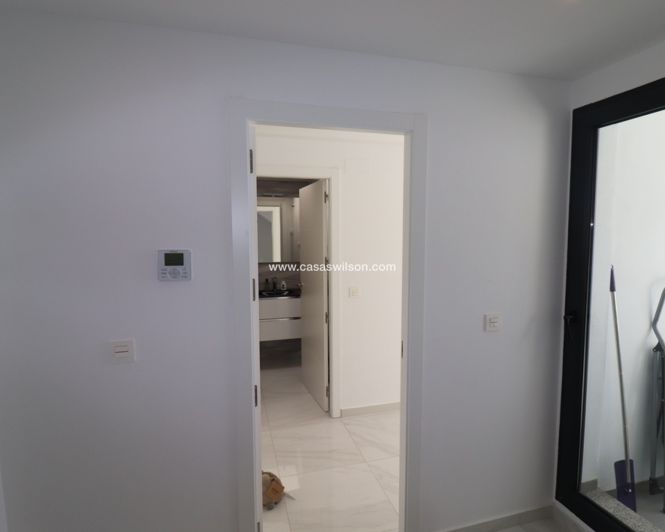 Image No.44-2 Bed Villa for sale