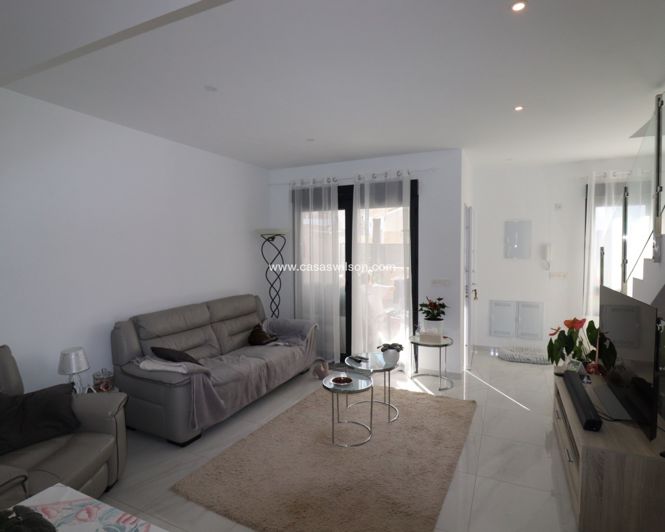 Image No.49-2 Bed Villa for sale