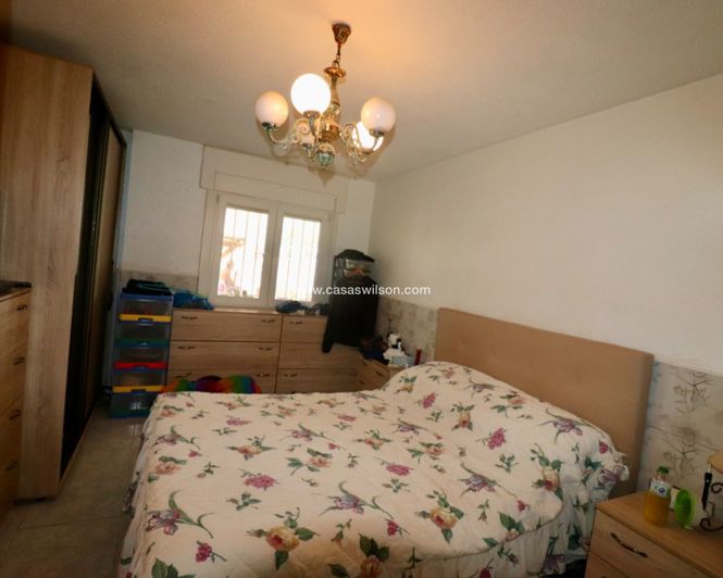 Image No.12-Propriété de 4 chambres à vendre à Formentera Del Segura