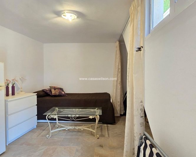 Image No.14-4 Bed Villa for sale