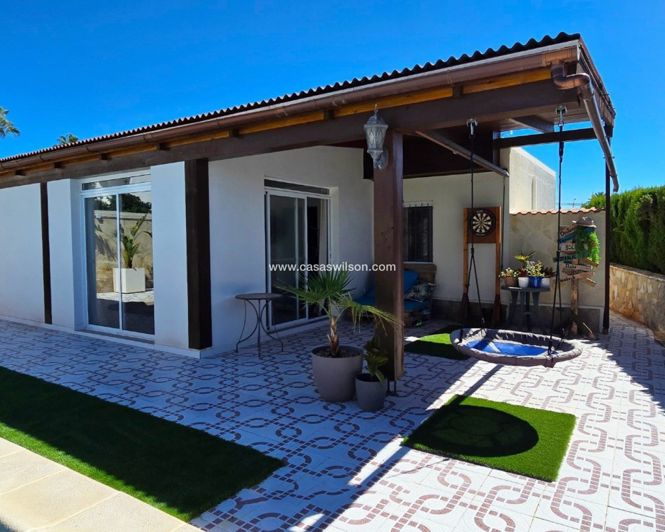 Image No.8-4 Bed Villa for sale