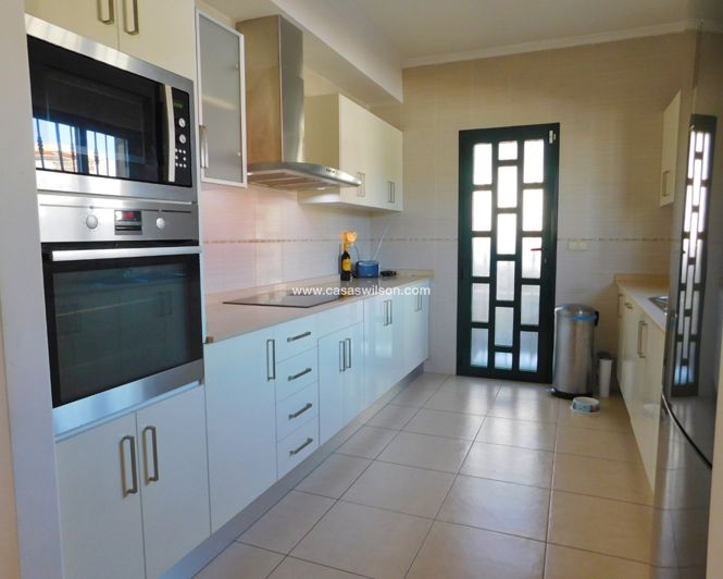 Image No.13-4 Bed Villa for sale