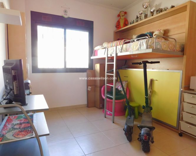 Image No.16-4 Bed Villa for sale