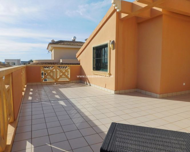 Image No.30-4 Bed Villa for sale