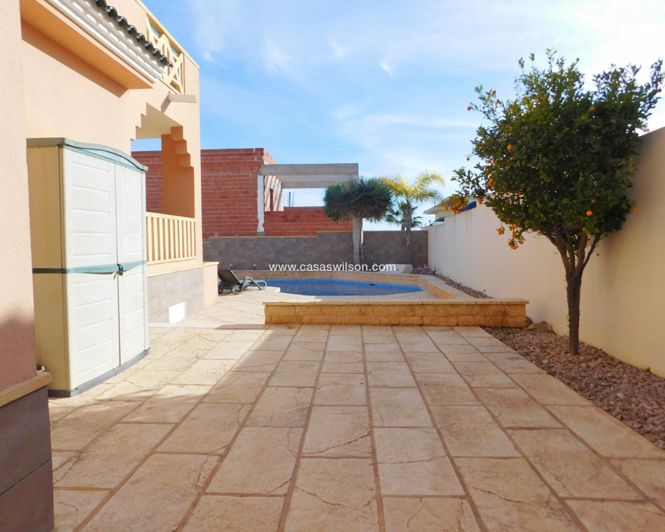 Image No.43-4 Bed Villa for sale