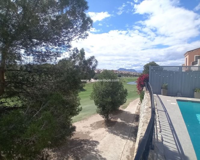 Image No.6-4 Bed Villa for sale