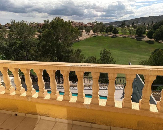 Image No.3-4 Bed Villa for sale