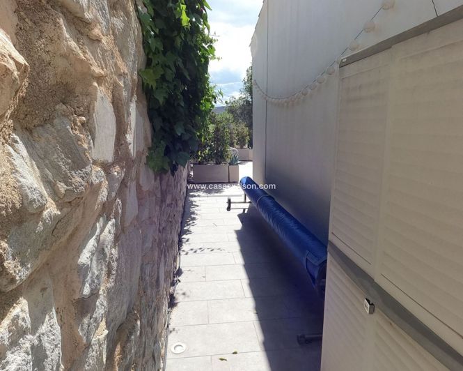 Image No.37-4 Bed Villa for sale