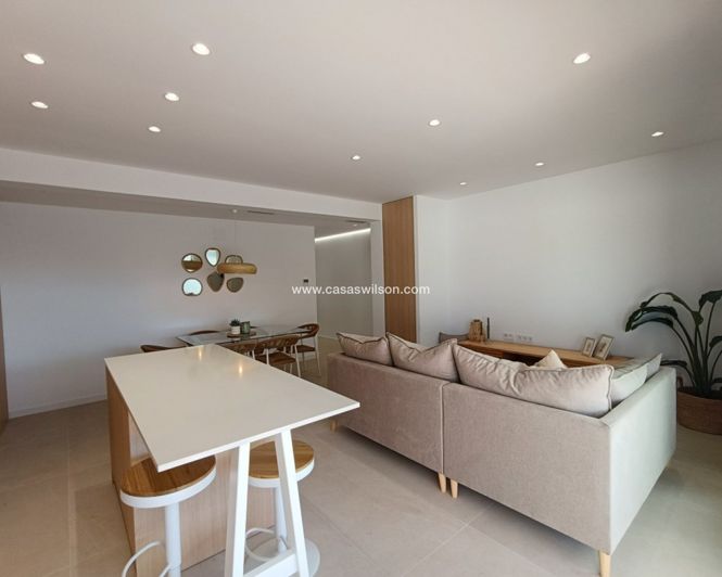 Image No.18-3 Bed Villa for sale