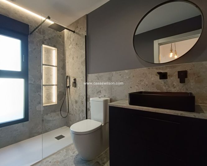 Image No.6-3 Bed Villa for sale