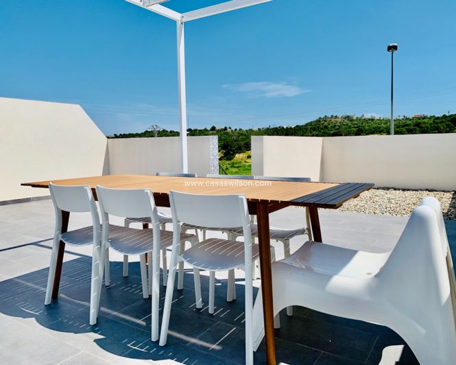 Image No.12-3 Bed Apartment for sale