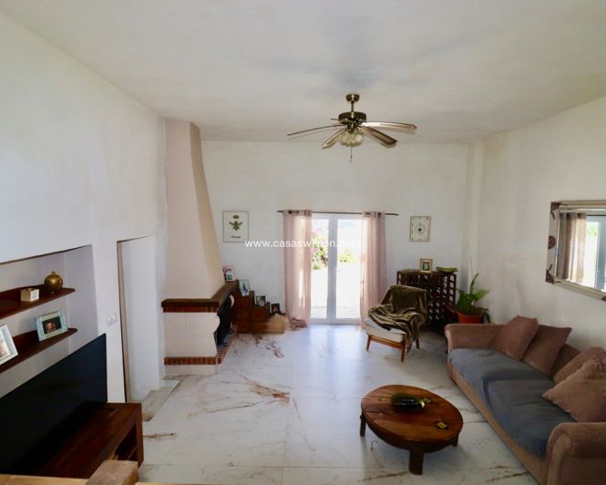 Image No.7-Propriété de 3 chambres à vendre à Dolores