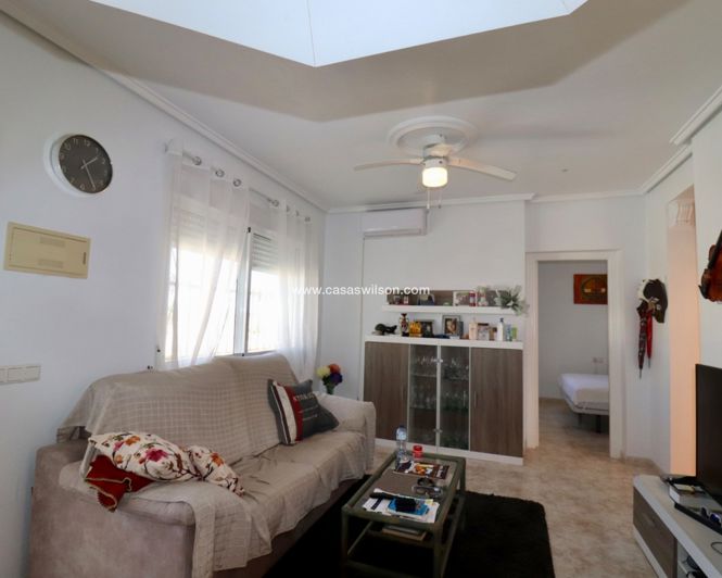 Image No.14-3 Bed Villa for sale