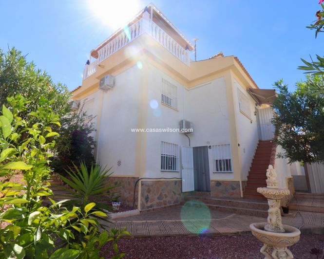 Image No.3-3 Bed Villa for sale