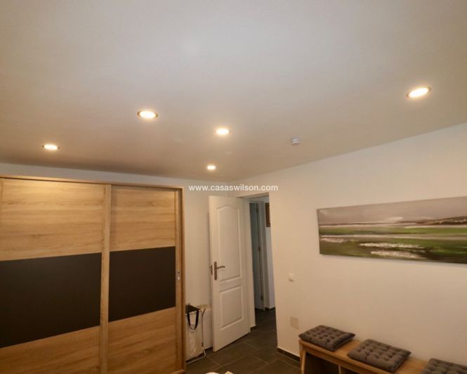 Image No.8-3 Bed Villa for sale