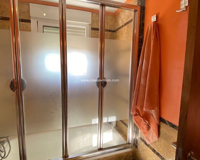 Image No.16-Appartement de 4 chambres à vendre à Guardamar del Segura