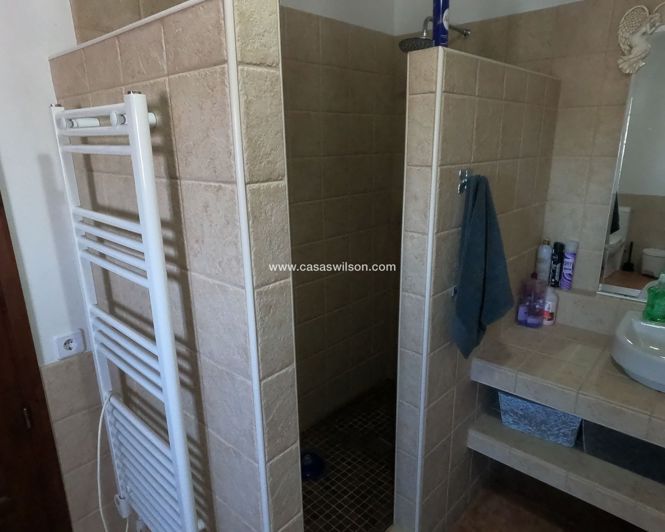 Image No.21-5 Bed Villa for sale