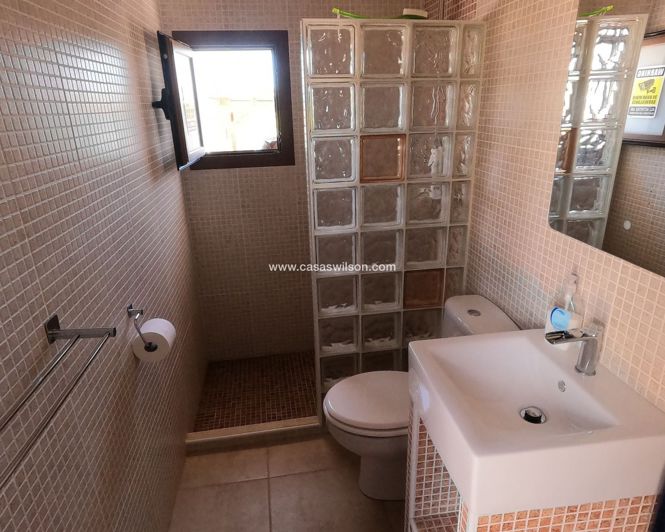 Image No.41-5 Bed Villa for sale