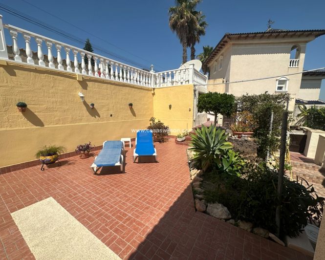 Image No.17-3 Bed Villa for sale