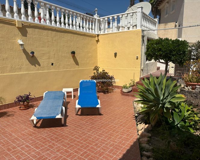 Image No.18-3 Bed Villa for sale