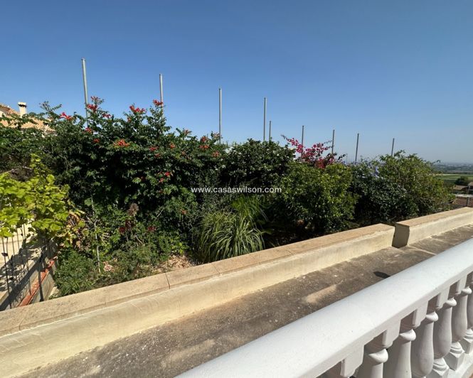 Image No.24-3 Bed Villa for sale