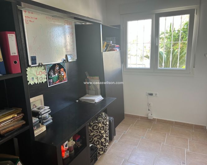 Image No.29-3 Bed Villa for sale