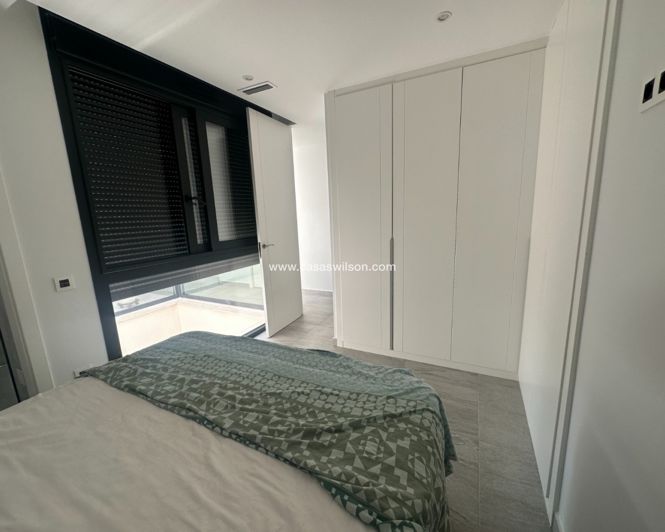 Image No.18-5 Bed Villa for sale