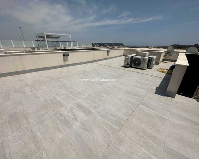 Image No.44-5 Bed Villa for sale