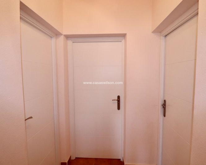 Image No.10-Propriété de 5 chambres à vendre à Catral