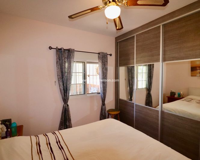 Image No.12-Propriété de 5 chambres à vendre à Catral