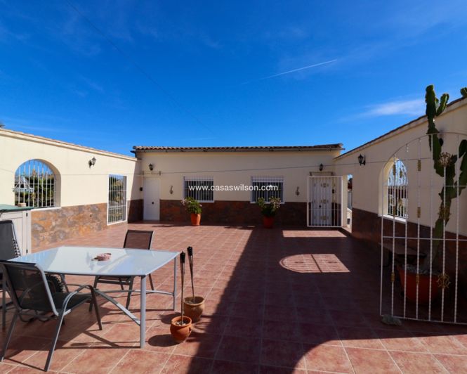 Image No.27-Propriété de 5 chambres à vendre à Catral