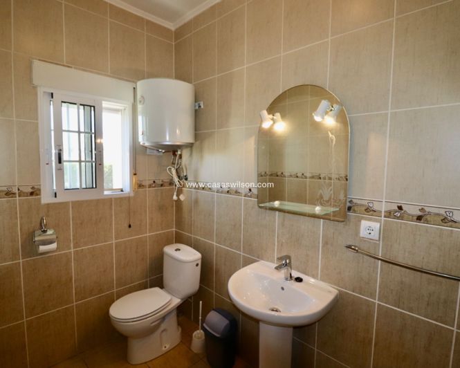 Image No.35-Propriété de 5 chambres à vendre à Catral