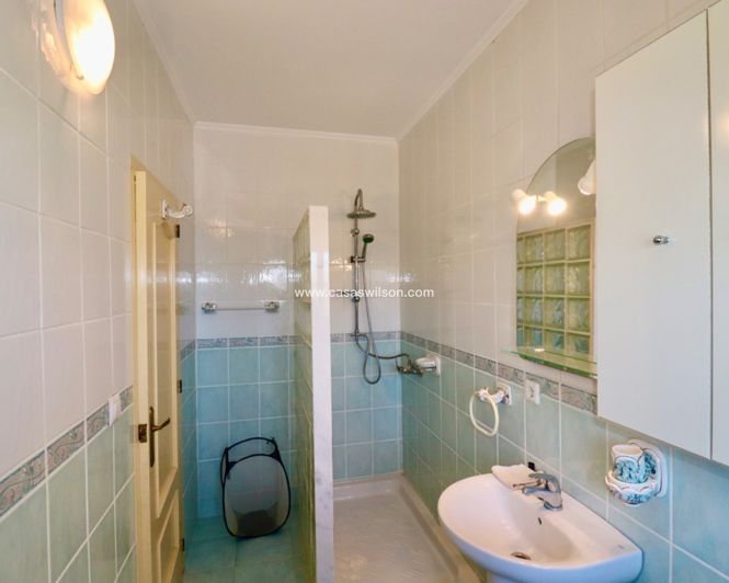 Image No.42-Propriété de 5 chambres à vendre à Catral