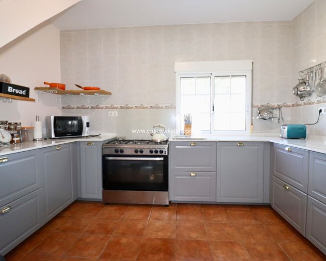 Image No.9-Propriété de 5 chambres à vendre à Catral