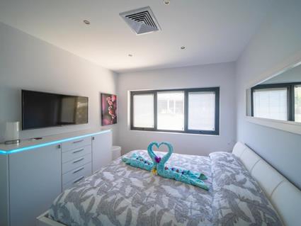 Image No.18-6 Bed Villa for sale