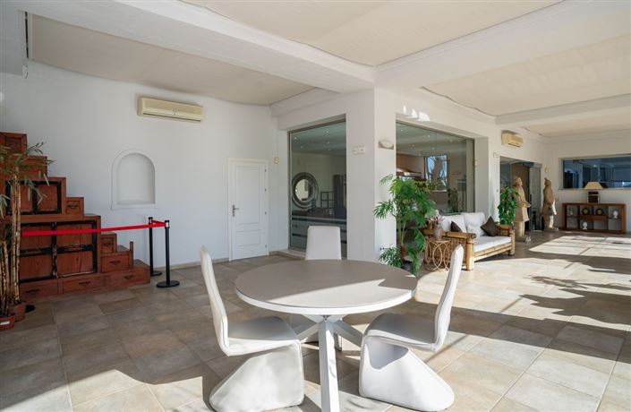 Image No.10-Commercial for sale