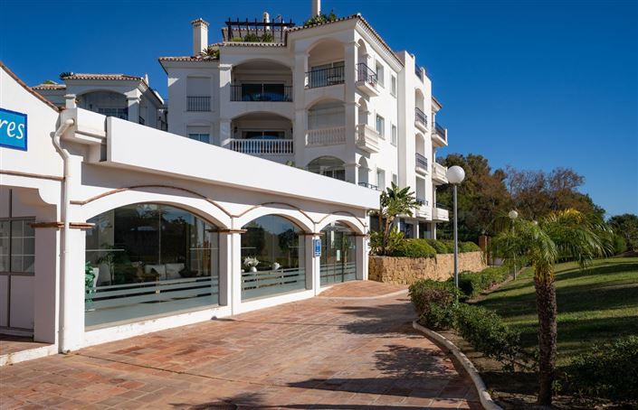 Image No.2-Commercial for sale