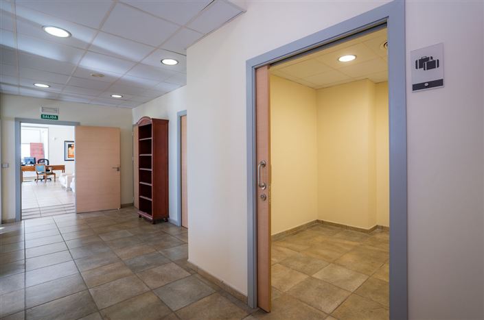 Image No.23-Commercial for sale