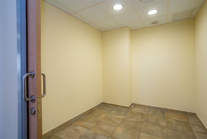 Image No.24-Commercial for sale