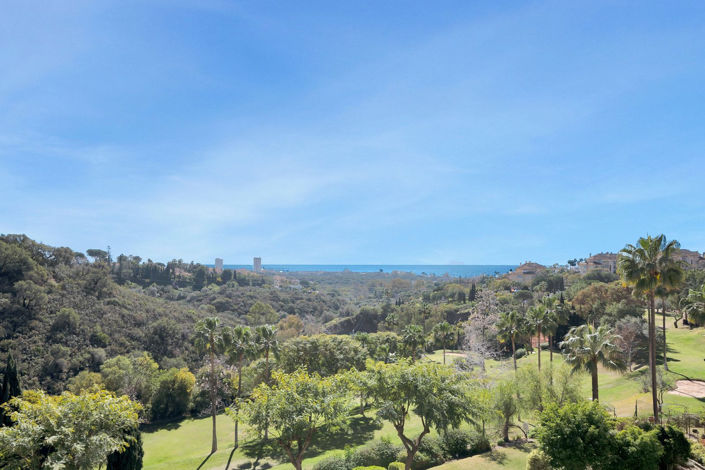 Image No.20-2 Bed Apartment for sale