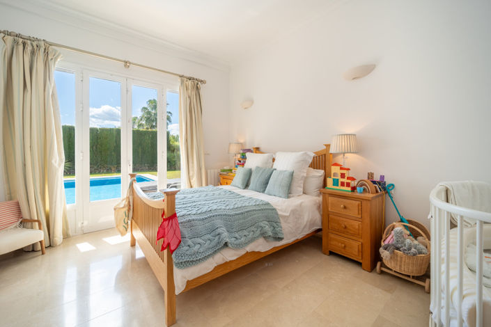 Image No.19-4 Bed Villa for sale