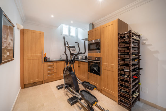 Image No.32-4 Bed Villa for sale